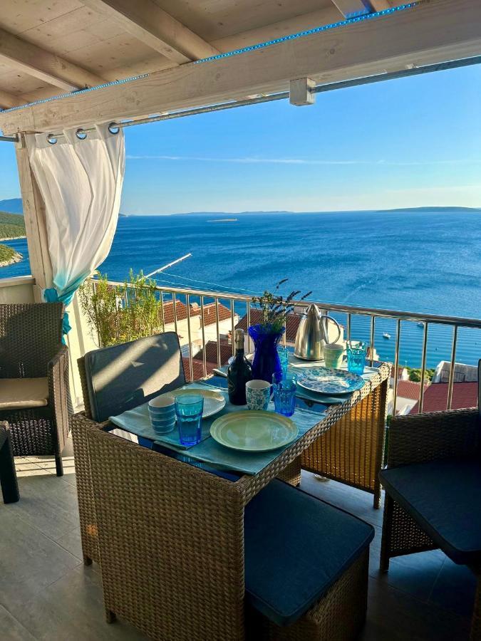 Tanis Ocean Loft Apartment Martinscica  Exterior photo